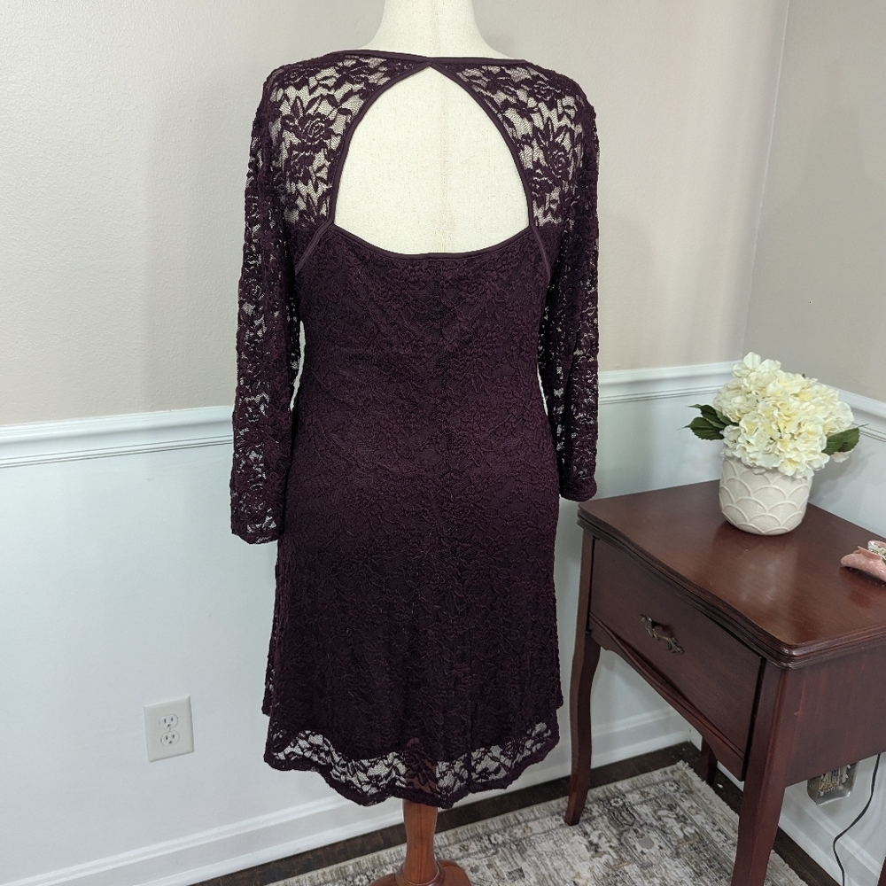 3/$30 NWT Maurices Open Back Lace Skater Dress Size 2 - Picture 3 of 5